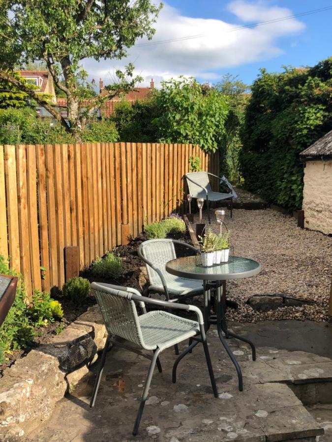 Hill Cottage, Thornton-Le-Dale Thornton Dale Buitenkant foto