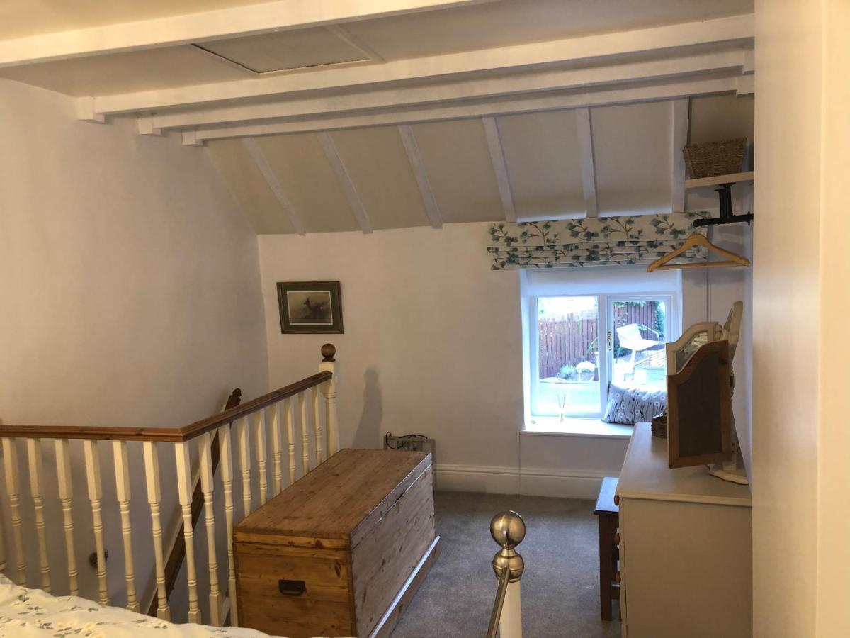 Hill Cottage, Thornton-Le-Dale Thornton Dale Buitenkant foto